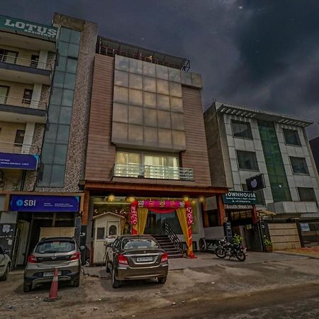 فندق Townhouse 450 Dwarka دلهي المظهر الخارجي الصورة