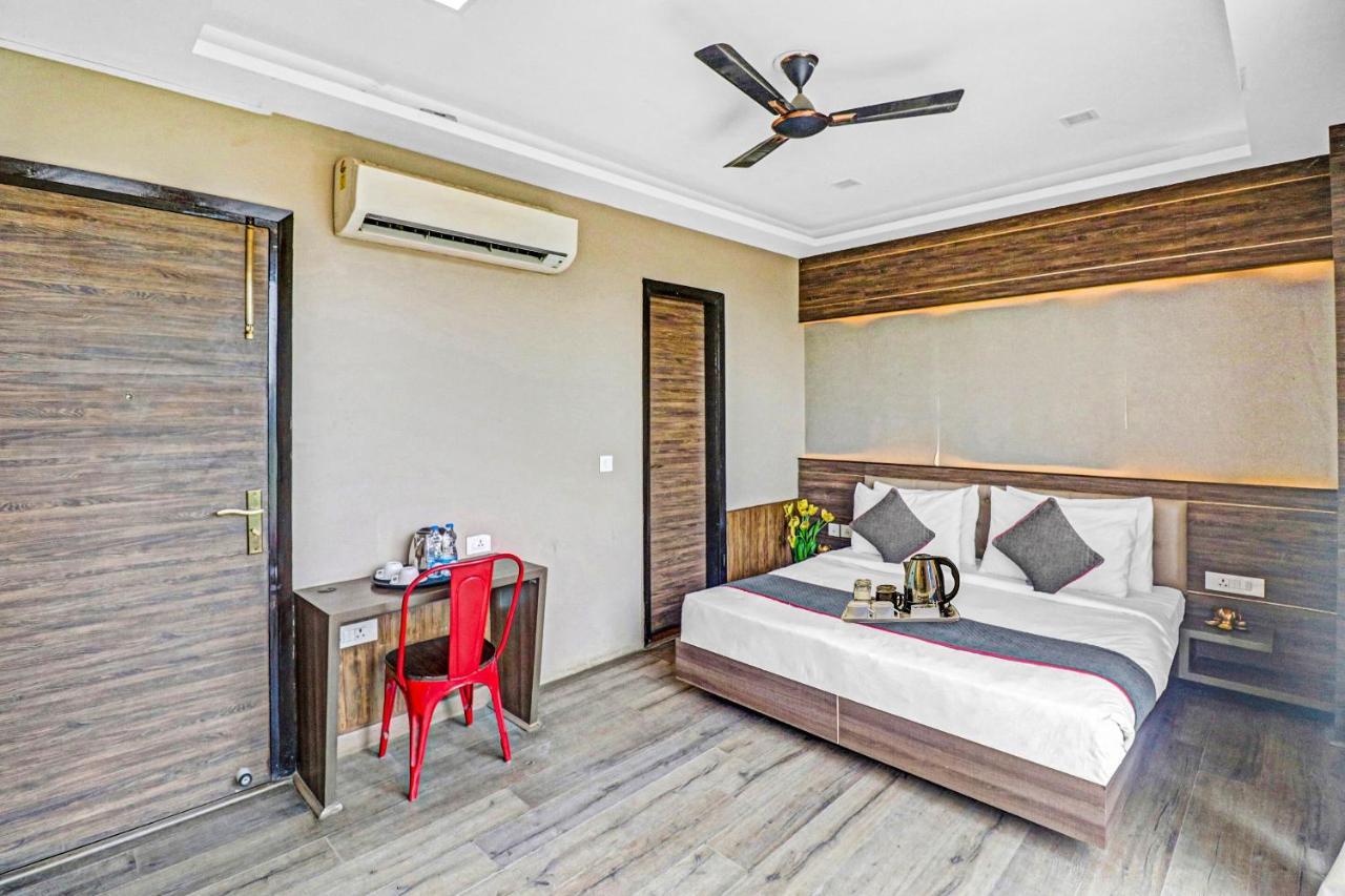 فندق Townhouse 450 Dwarka دلهي المظهر الخارجي الصورة